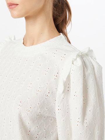 SISTERS POINT - Blusa 'EINA' en blanco