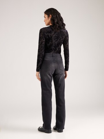 ONLY Loose fit Jeans 'ONLEMILIE' in Black