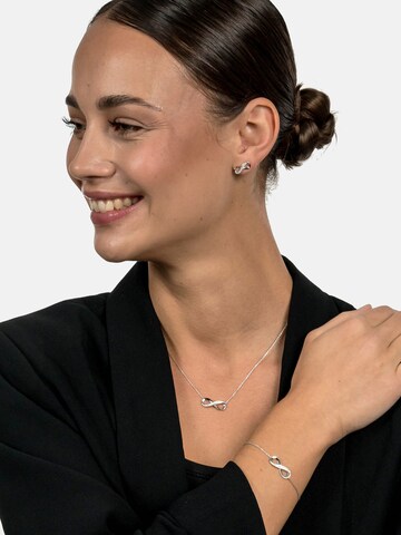 Suri Frey Necklace ' SFY Finny ' in Silver: front