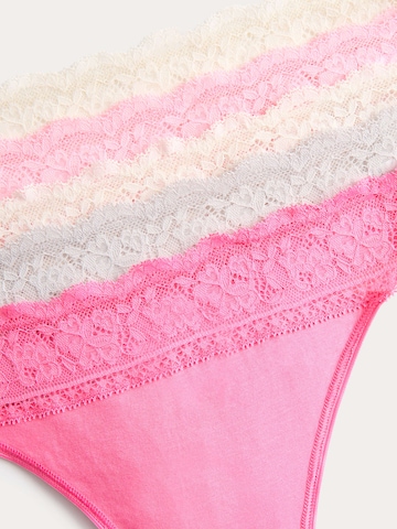 String di Marks & Spencer in colori misti
