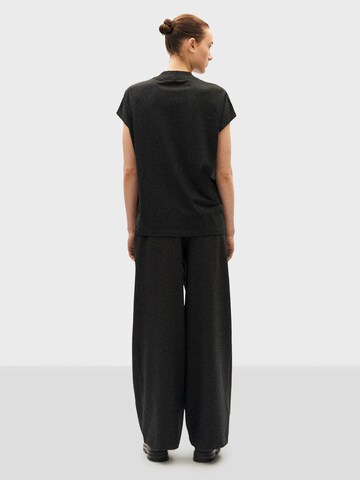 T-shirt 'VOLTA' Thinking MU en noir