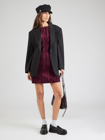 raudona VERO MODA Suknelė