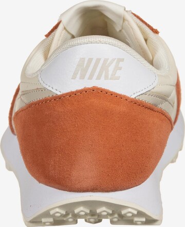 Baskets basses 'Daybreak' Nike Sportswear en orange