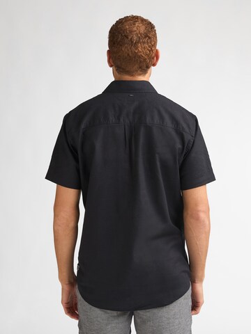 Petrol Industries Regular Fit Skjorte i sort