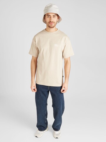 T-Shirt 'Trooper' Dr. Denim en beige