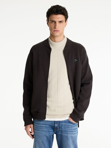 CHASIN' Jacke 'Nash' in Braun