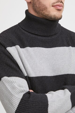 !Solid Sweater 'Sdserge' in Grey
