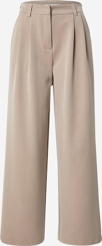 Loosefit Pantalon à pince 'ONLHattie' ONLY en gris : devant