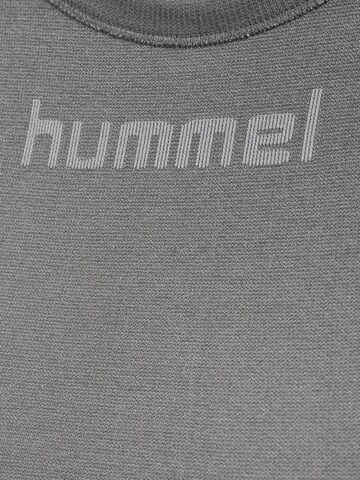 Hummel Functioneel shirt in Grijs
