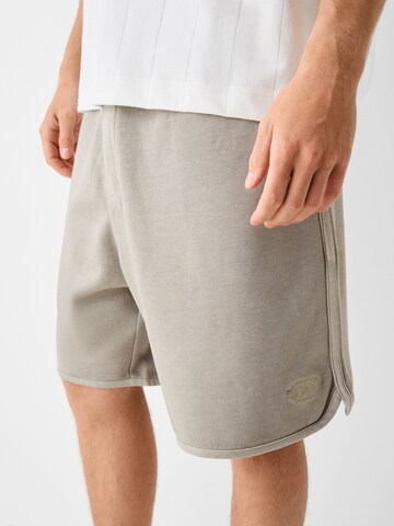Loosefit Pantalon Bershka en vert
