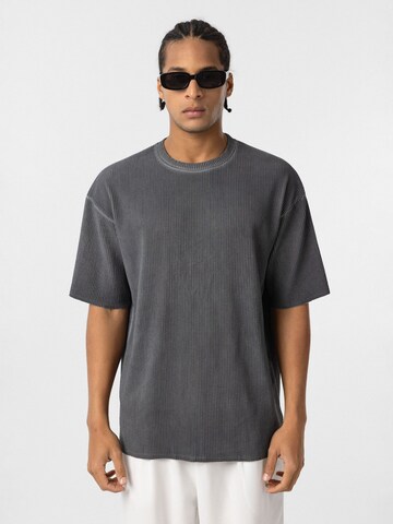 Tricou 'Amine' de la Dandalo pe negru: față