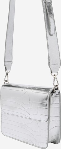 HVISK Crossbody Bag 'CAYMAN' in Silver: front