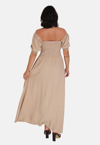 Elara Kleid in Braun