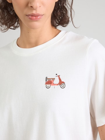 JDY T-shirt 'JDYMAY PISA' i vit