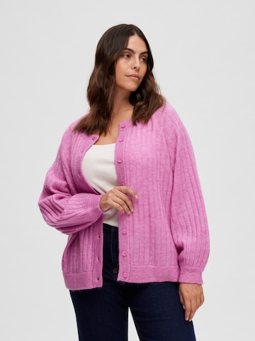 Geacă tricotată 'Mola' de la SELECTED FEMME pe roz: față