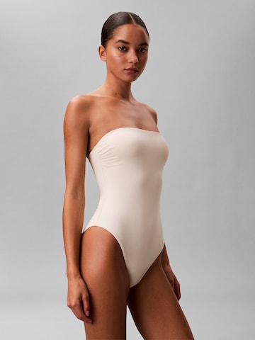 Calvin Klein Swimwear Bandeau Badpak 'Essentials' in Beige: voorkant