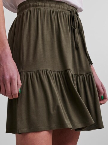 PIECES Skirt 'Omera' in Green