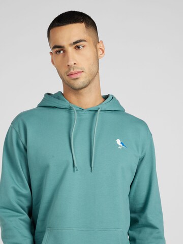 Cleptomanicx Sweatshirt 'Gull 2' in Grün