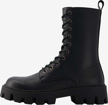 Bottes à lacets Bershka en noir