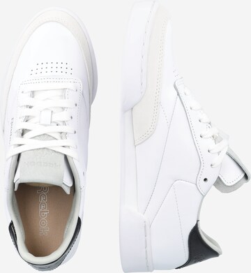 Sneaker bassa 'Clean' di Reebok in bianco