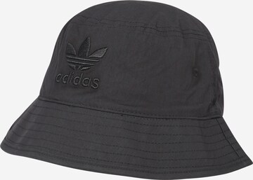 ADIDAS ORIGINALS Hattu 'Adicolor Archive' värissä musta: edessä