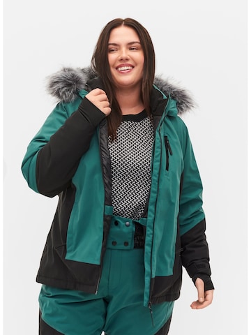 Zizzi - Chaqueta deportiva en verde: frente