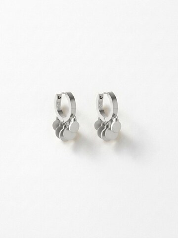 DNSK Copenhagen Oorbellen 'NORA Waterproof Silver Stainless Steel Huggies – Brushed Finish' in Zilver: voorkant