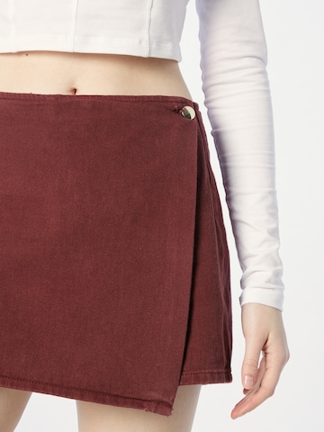 Regular Pantalon 'Emmy' ABOUT YOU en marron