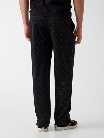 GUESS Regular Pants in Black
