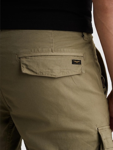 Regular Pantalon 'PME LEGEND - Rotor regular fit cargo shorts' PME Legend en vert