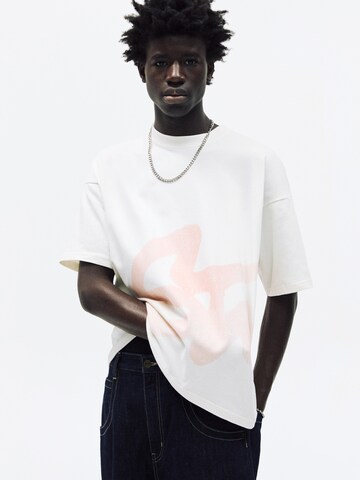 T-Shirt 'STWD' Pull&Bear en blanc : devant