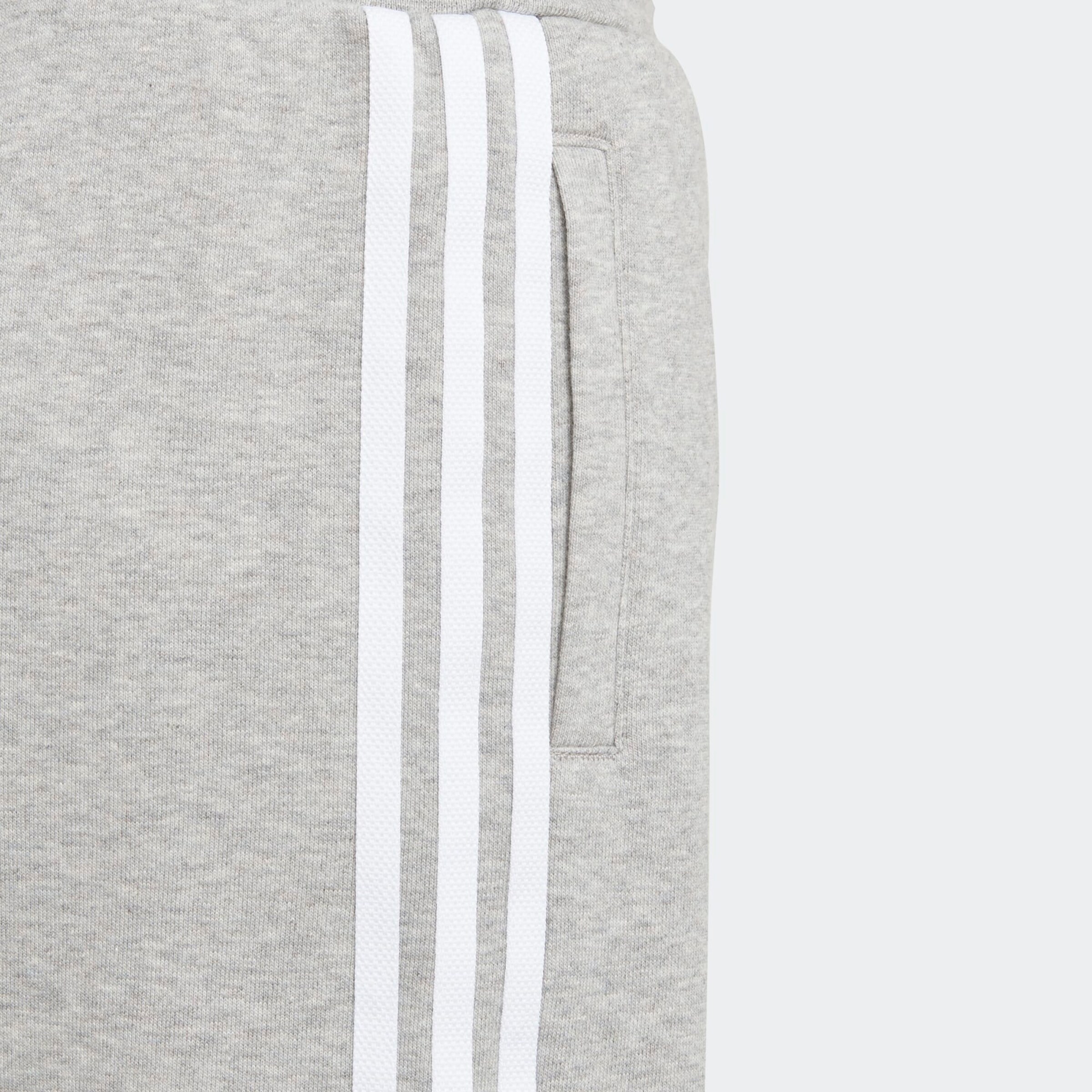 Kinder Teens (Gr. 140-176) ADIDAS ORIGINALS Shorts in Graumeliert - HQ53877 Kinder Teens (Gr. 140-176) ADIDAS ORIGINALS Shorts in Graumeliert - HQ53877