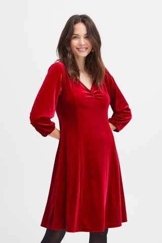 Fransa Jurk 'Cassandra' in Rood: voorkant