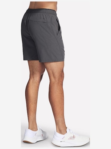 regular Pantaloni sportivi 'Skechers Premier 7 Inch Short' di SKECHERS in grigio