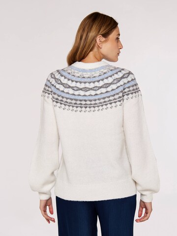 Pull-over Apricot en blanc