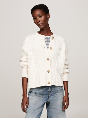 TOMMY HILFIGER Strickjacke (GOTS) in Beige: Vorderseite