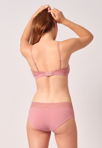 Skiny Triangle Bra in Pink