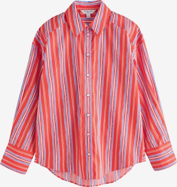 Next Pluus, värv punane: eest vaates