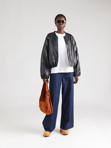 balts Sublevel T-Krekls