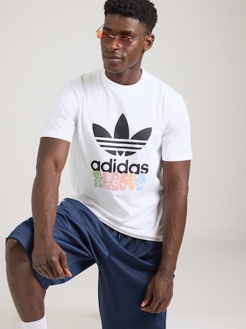 ADIDAS ORIGINALS Μπλουζάκι 'Care Bear' σε λευκό: μπροστά