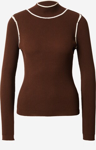 TOPSHOP Sweater in Brown: front