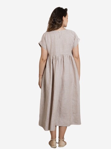 Nikka Place Kleid 'Lotus' in Weiß