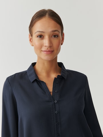 Camicia da donna 'BENETI' di TATUUM in blu