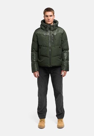 Veste d’hiver 'Kiaan XX' STONE HARBOUR en vert