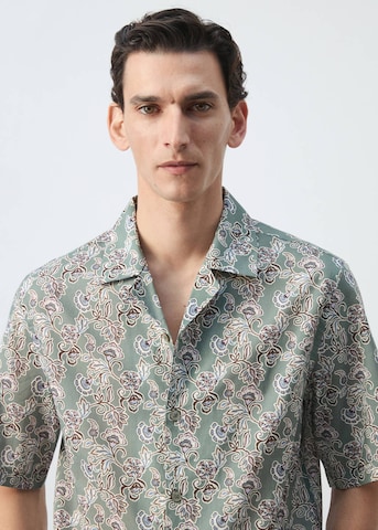 MANGO MAN Comfort fit Button Up Shirt 'Atenea' in Green