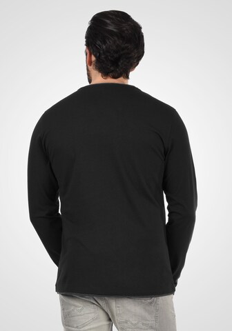 BLEND - Camiseta 'Leonas' en negro