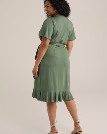 Robe WE Fashion en vert