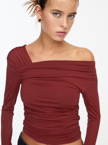 T-shirt Pull&Bear en marron