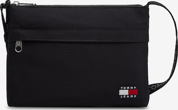 Tommy Jeans Umhängetasche 'Essential' in Schwarz: Vorderseite