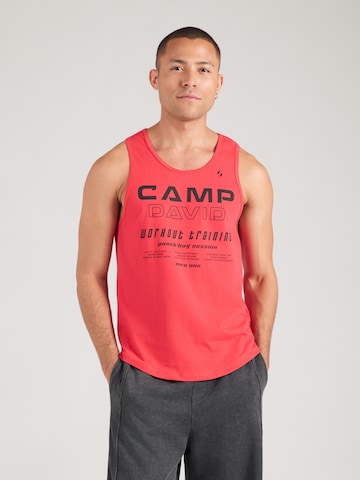 T-Shirt CAMP DAVID en rouge : devant